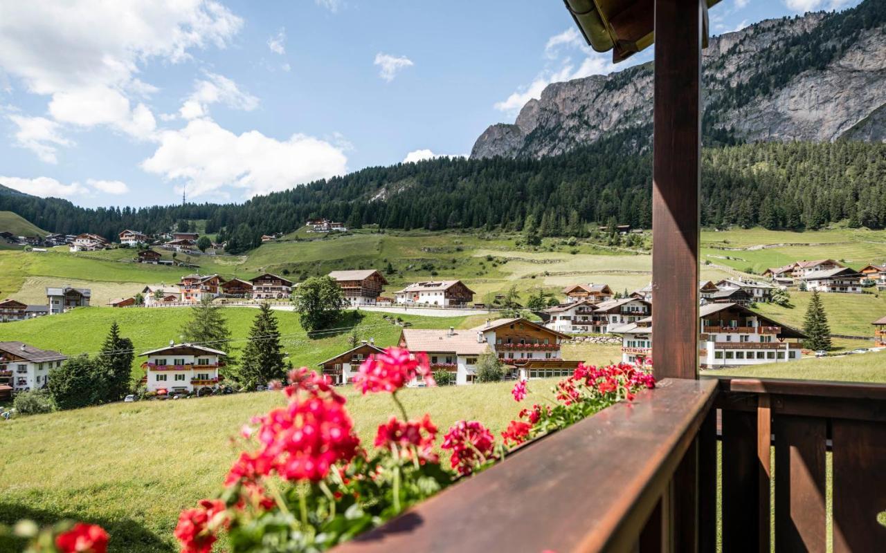 Residence Cesa Rives Selva di Val Gardena Exterior foto